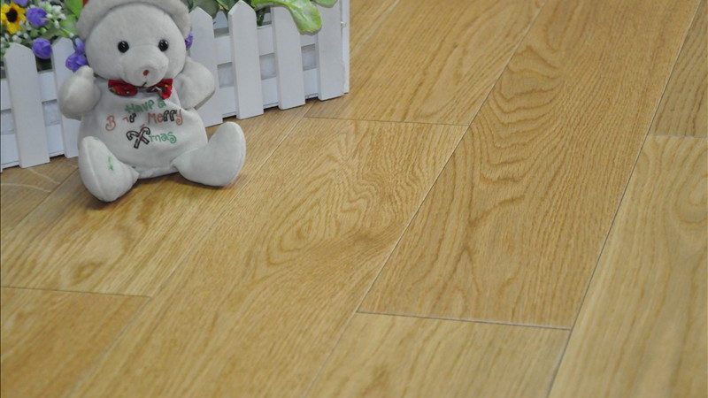 揭秘竹地板：十大品牌背后的品质与选择之道
